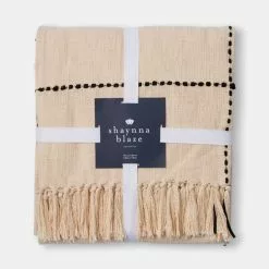 Shaynna Blaze Chester Throw 130x170cm Natural 130 X 170 Cm -Bed Linen store 632916 C 0101 00