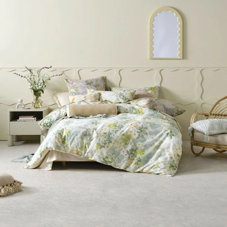 Linen House Meadowland Cotton Sateen Quilt Cover Set Multicoloured 3 Linen House Meadowland Cotton Sateen Quilt Cover Set Multicoloured